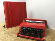 Olivetti Valentine Olivetti Red Bucket Typewriter japan Used