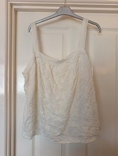 M And Co Ladies Ivory Sleeveless Top. Size 16