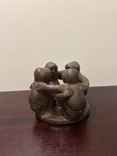 Four Figures Unity Circle