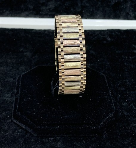 9ct tri colour yellow - ,, white