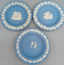 WEDGWOOD JASPERWARE x3 Blue/White Round Dishes; Classic & 2 Fishes Patterns 4.5"