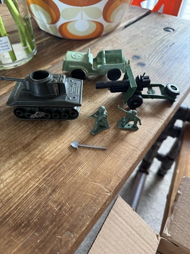 Britains timpo field artillery - field,