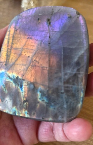 Amazing flash labradorite - amazing,