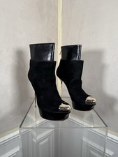 NEW “One Of A Kind”