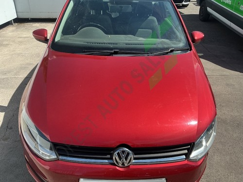 2015 volkswagen polo bonnet - 2015,