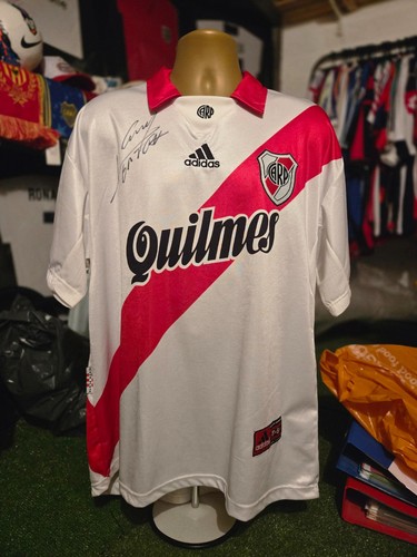 Ariel ortega signed river - ariel,