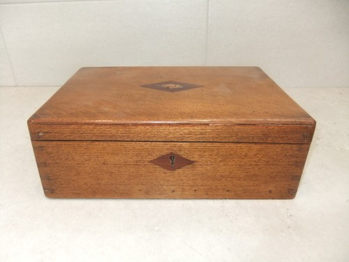 Antique collectors desktop - collectors,