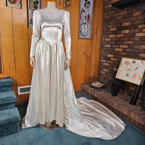 Vintage 40s ivory - vintage,
