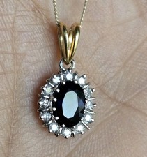 18ct Yellow Gold Sapphire &