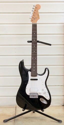 Squier fender stratocaster - fender,