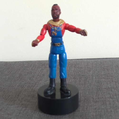 Push button action figure - t,