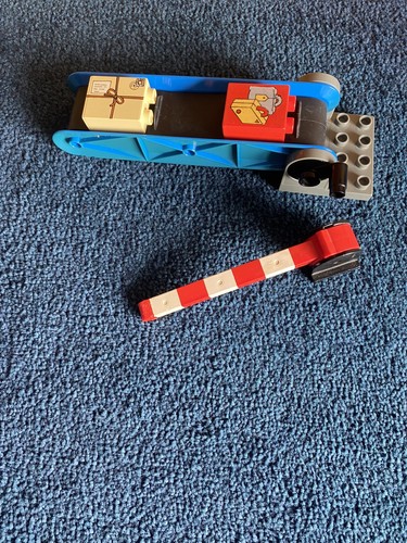 Lego duplo blue conveyor belt - lego,