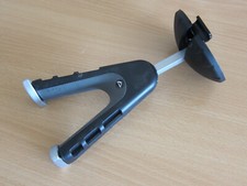 Ultimate Support Guitar Hanger GS-10 PRO S Slat Wall Mount