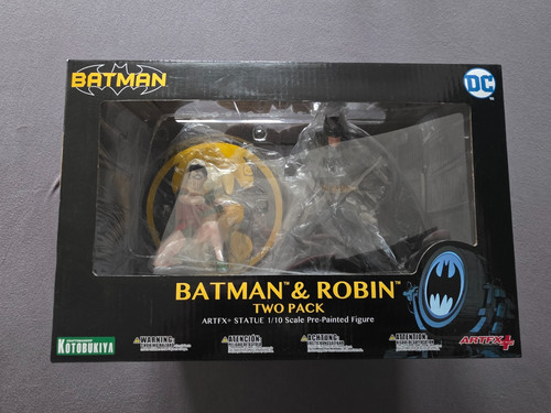 Batman robin two - robin, pack