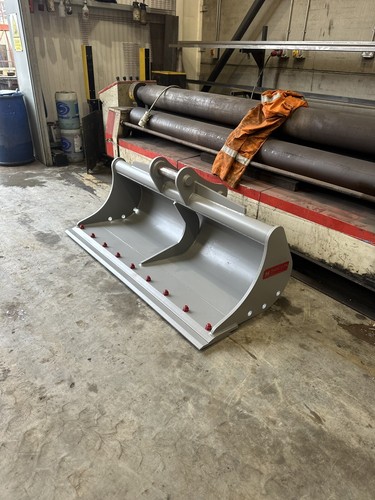 6ft grading ditching bucket - 6ft,