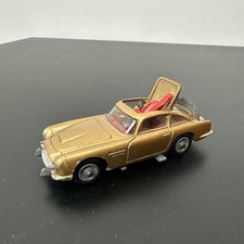 JAMES BOND 007 ASTON MARTIN