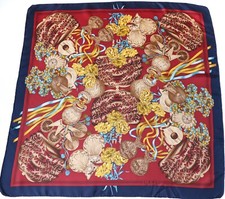LOEWE Silk Scarf  - Pieneta