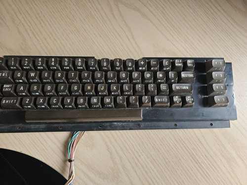 Commodore c64 keyboard - keyboard, by