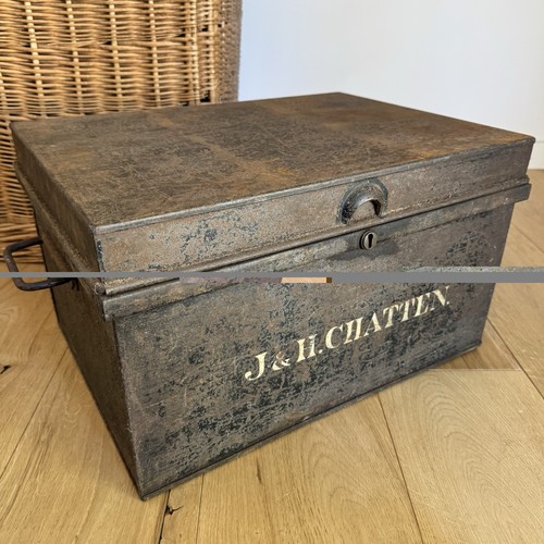 Vintage h chatten metal - vintage,