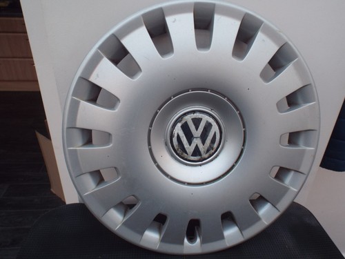 Golf bora wheel trim - 16",