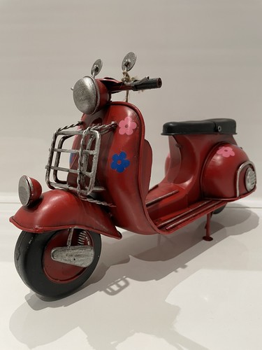 Metal tin red - flower, model