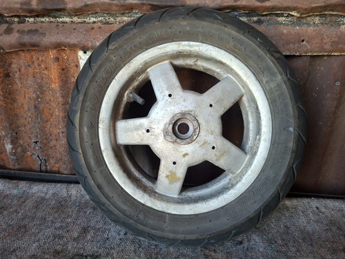 Vespa rear wheel - 50,