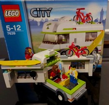 Lego City 7639 Camper Van Retired Set 2009 Complete With Box / No Instructions 