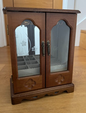 VINTAGE MELE 2 DOOR WOODEN JEWEL JEWELLERY BOX WARDROBE CABINET WITH DRAWER