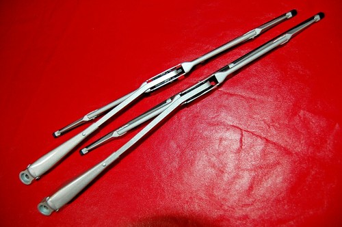 Karmann ghia wiper - ghia,