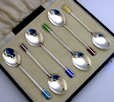SIX STYLISH ART DECO CASED STERLING SILVER ENAMEL SPOONS 1933 & 36 ENGLISH