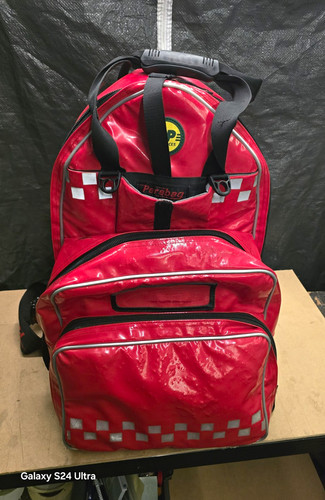 Services parabag red - services,