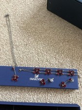 Swarovski red flower - red, set