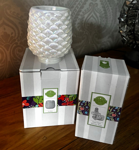Scentsy scallop iridescent - scallop,