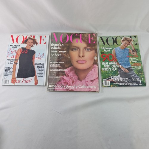 Lot vogue magazines feb - 3, +
