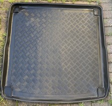 Boot Liner for Audi A4 Avant 08-15 Tailored Fit Car, used but good condition 