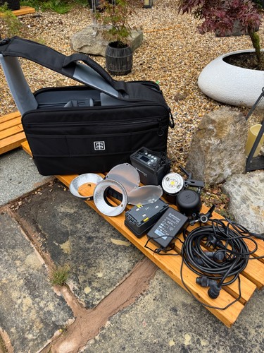 Elinchrom elb 400 and - 400, 2