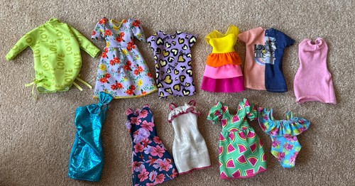 Mattel barbie clothing bundle - mattel,