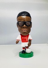 NON CORINTHIAN EDGAR DAVIDS