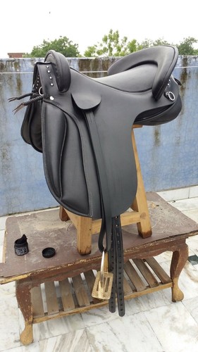 Spanish horse saddle leather - horse,
