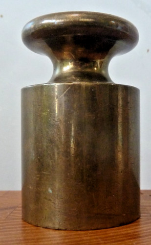 Vintage brass bank weight - weight, to