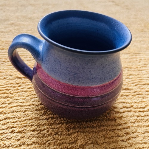 Small blue and pink - x,