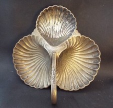 Antique Kayser. Ellison & Co Silver Plate EPNS Shell Shape Hors D'Oeuvres Dish
