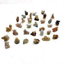 Wade Whimsies Lot Of 33 Assorted Animals Sea Safari Farm etc Plus 2 Cat Pin Tray