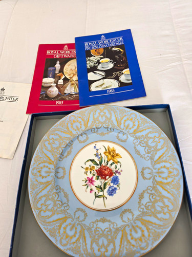Royal worcester bone - royal,