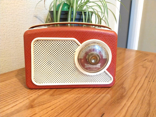 1960 vintage red dansette - red,