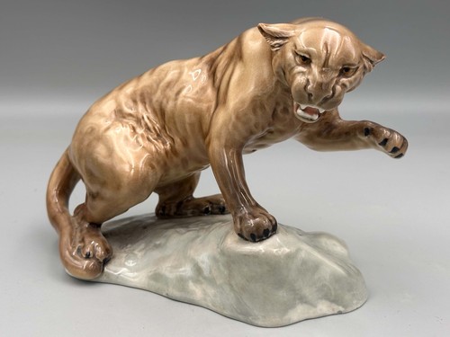 Beswick puma rock model - puma,