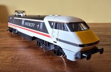 Hornby R.240 OO Scale Class 91