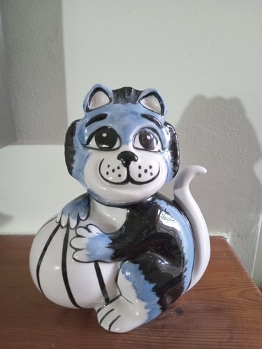 Lorna bailey bouncer the cat - the,