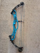 Hoyt Podium right handed