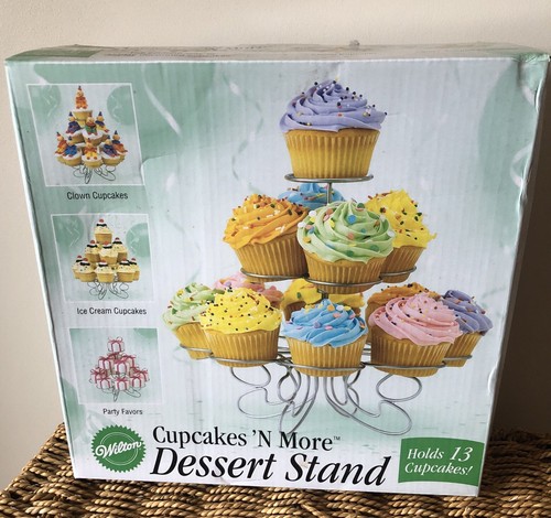 Wilton tier cup cake - 3,
